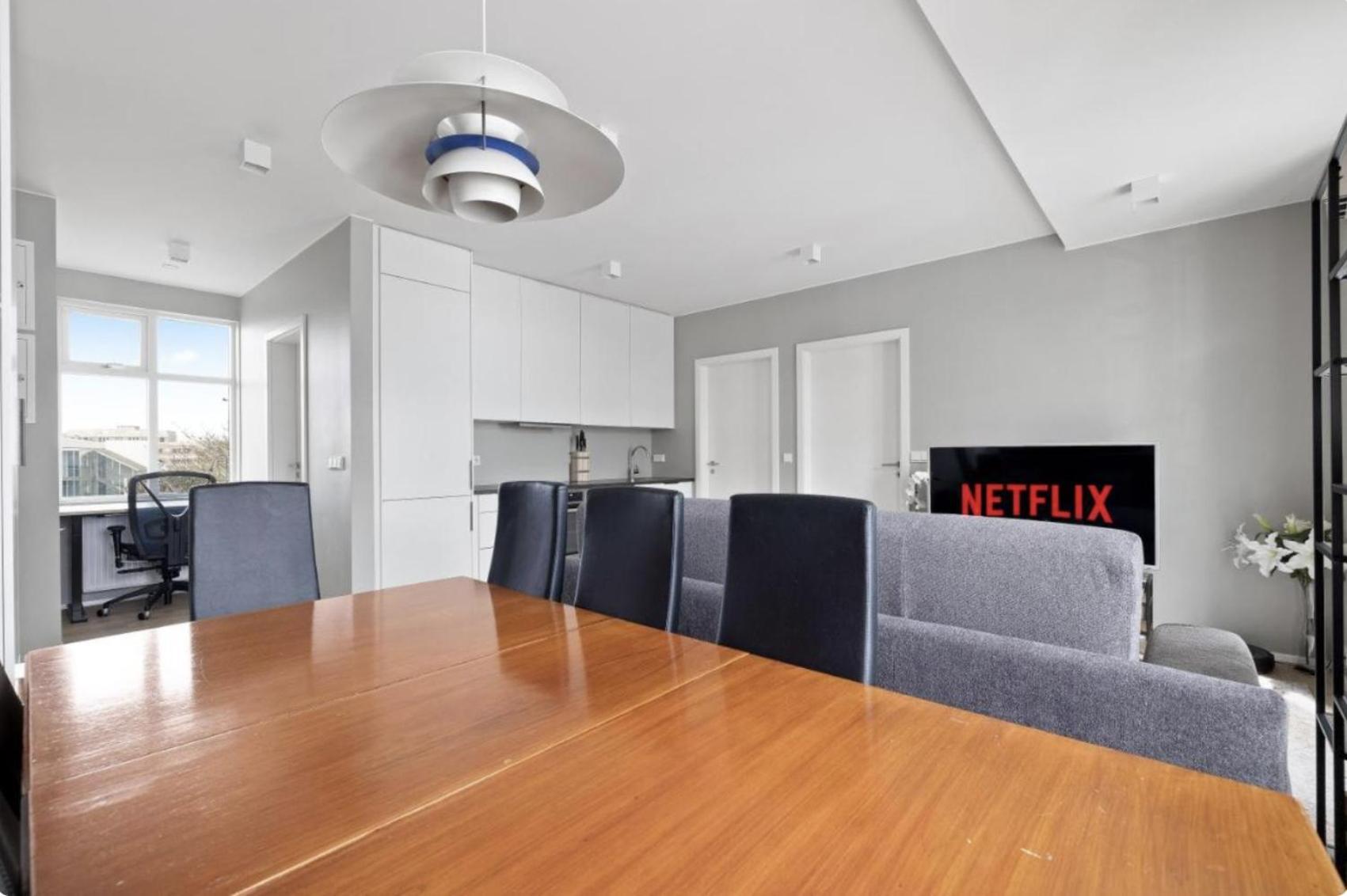 Cheerful Down Town Apartment Рейкявик Екстериор снимка